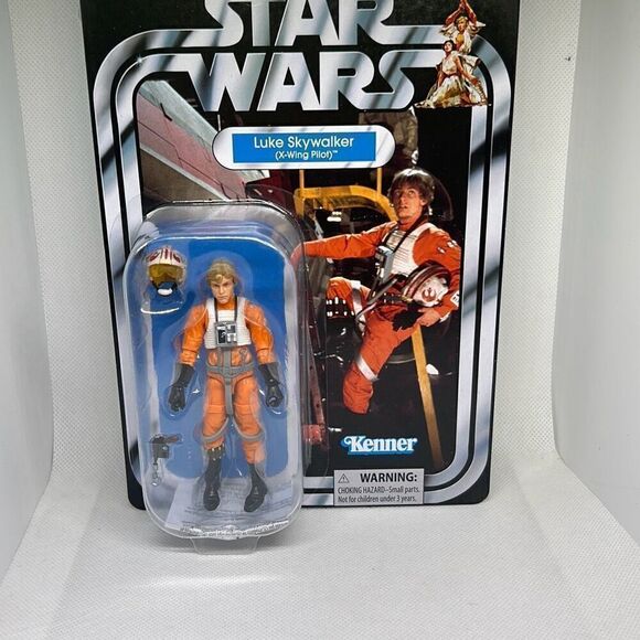 Star Wars Luke Skywalker Collection Action Figure ￼ - Picture 1 of 2